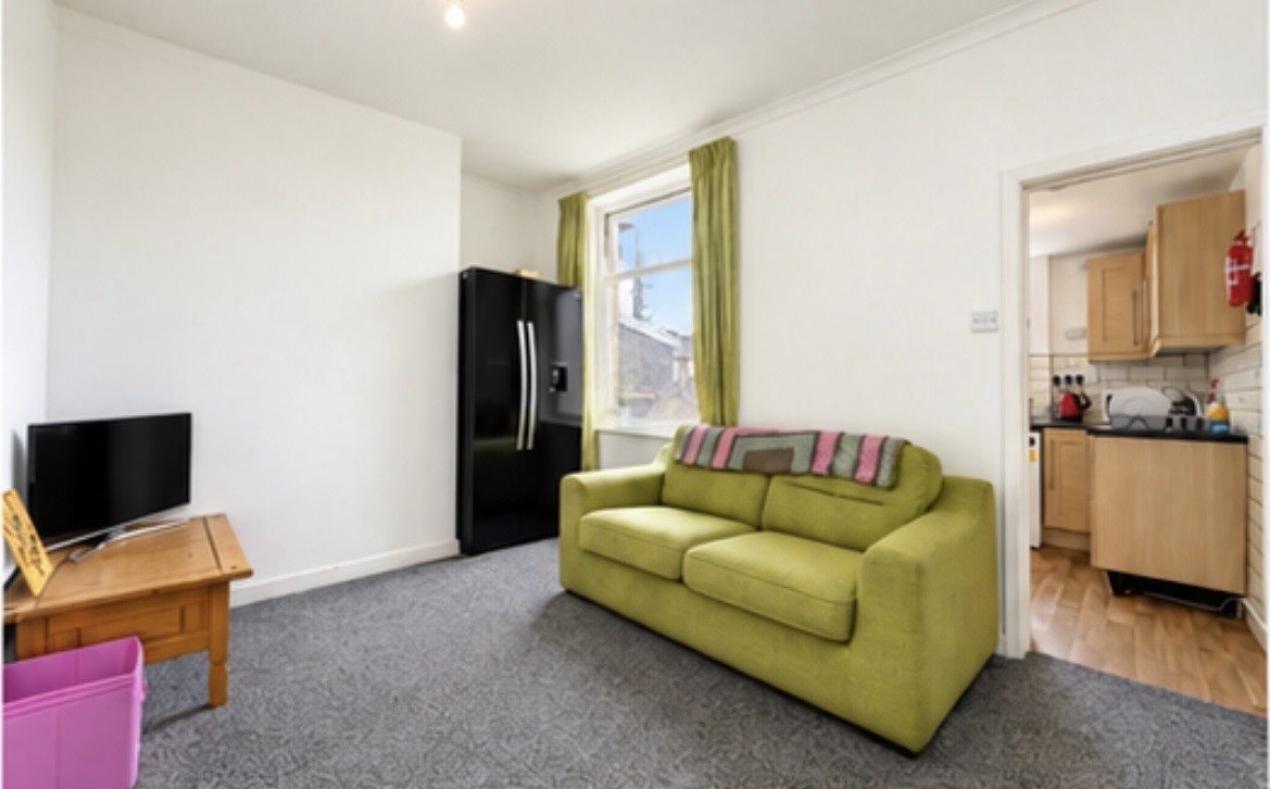3 Bed HMO Producing £26.6k PA – Hyndburn