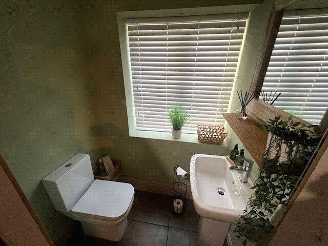 Mixed Use Property Producing £9,600 PA
