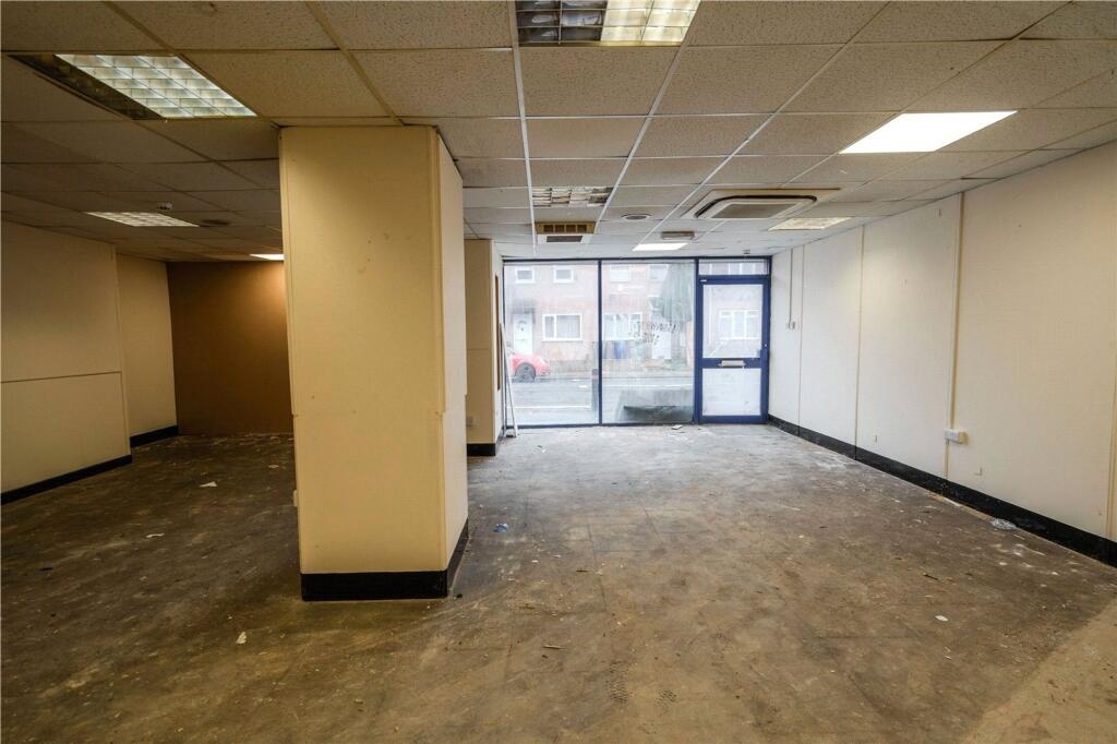 Mixed Use Producing £17.5k PA – Grimsby