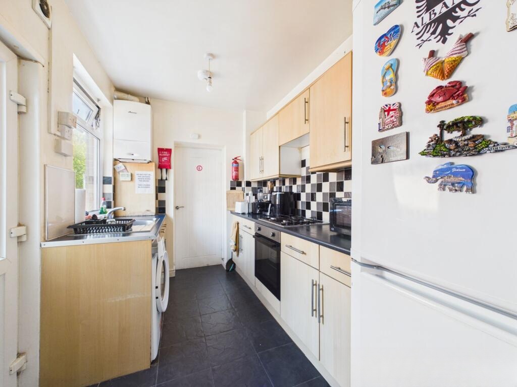 4 Bed HMO Potential £29.8k PA – Wrexham